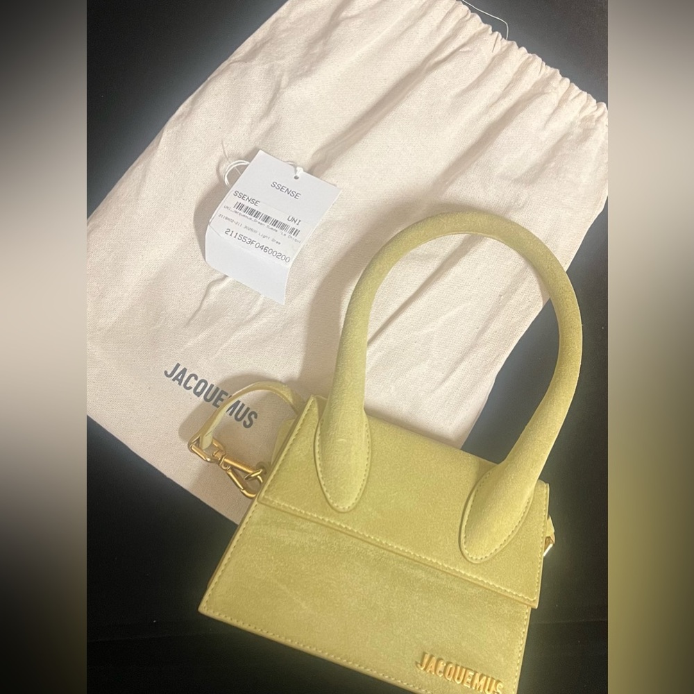 Jacquemus Le Chiquito moyen